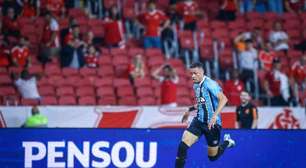 Alysson vibra com primeiro gol e vitória no Gre-Nal: 'Sem palavras'