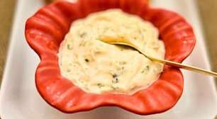 Molho tártaro: versátil, com maionese de ovo cozido