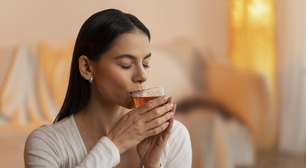 4 chás calmantes que vão te ajudar a melhorar a qualidade do sono