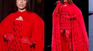 Anitta brilha com marca brasileira e canta ao vivo na abertura da Semana de Moda de Paris. Veja fotos do look!