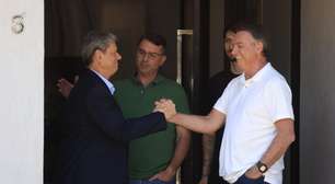 Flávio pede 'autocontenção' de Fachin e diz que conversa com Tarcísio foi 'bate-papo entre amigos'