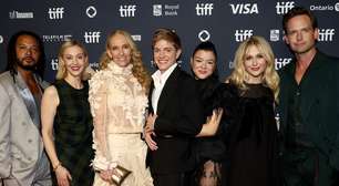 'Desobedientes': elenco da série TOP 1 da Netflix passou por transformação radical; veja antes e depois de Mae Martin e mais