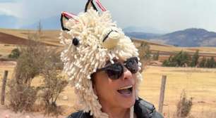 De férias, Cissa Guimarães participa de ritual sagrado, no Peru