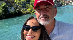 Após retirada de pâncreas, Sabrina Sato confirma que o pai está com câncer e faz desabafo: 'Tratamento muito grande'