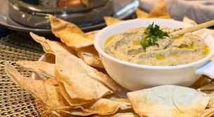 Babaganuche fácil: pasta cremosa de berinjela no forno