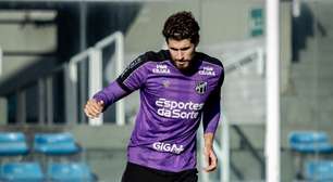 Lesões no quadril voltam à pauta do futebol. Pelé e Zico já sofreram com problema