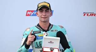 Moto3: Adrian Fernandez garante pole na Indonésia