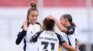 Corinthians atropela o Always Ready e assume liderança do grupo