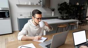 Com redução de dias remotos, 77% sairiam do atual emprego