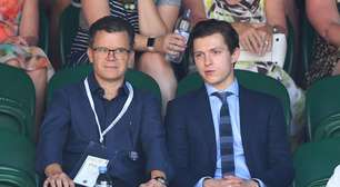 Pai de Tom Holland dá detalhes de acidente do filho no set de 'Homem-Aranha 4'