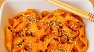 Salada oriental de cenoura com molho agridoce especial: fácil