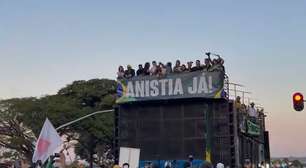 'Não precisamos de famosos para trazer gente': Michelle alfineta manifestações de esquerda