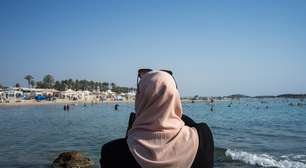 Visitamos o local de massacre palestino que Israel transformou em balneário