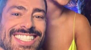 Amigos? Após polêmicas Cauã Reymond e Bella Campos surgem juntos em foto