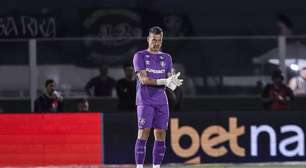Fábio entra no top10 jogadores com mais partidas pelo Fluminense no século