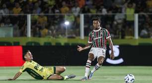 Keno passará por avaliação no Rio após sair com dores em jogo do Fluminense