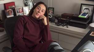 Claudia Raia fratura tornozelo durante peça e cancela apresentações no Rio e na Paraíba: 'Triste'