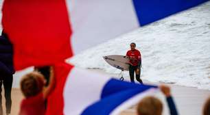 Francesa de 14 anos se classifica para a elite da WSL em Saquarema