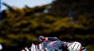 MotoGP: Marco Bezzecchi brilha, quebra recorde e lidera treino classificatório na Austrália