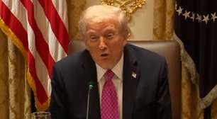 'Muito bonito e estiloso', diz Trump sobre look de Zelensky em reunião na Casa Branca