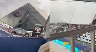 Vendaval arranca cobertura de arquibancada durante torneio de beach tennis no interior de SP