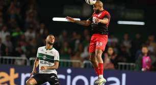 Athletico-PR não aproveita vantagem, empata com Coritiba e vê acesso mais distante