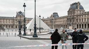 Vazamento de água no Museu do Louvre danifica centenas de livros raros: 'Problema há anos'