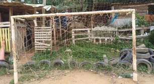 O que uma trave quebrada revela sobre o futebol nas periferias de São Paulo?