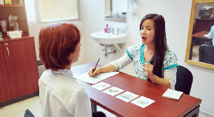 Dia Mundial do AVC: mulheres estão mais vulneráveis à doença, alerta neurocirurgião