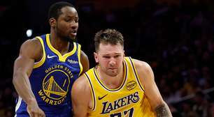 Warriors ignoram show de Doncic e vencem os Lakers na NBA