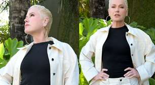 Aos 62 anos, Xuxa posa de topless em ensaio no Copacabana Palace