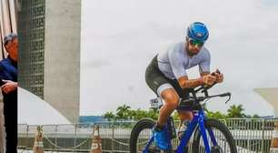 Pastor carioca quase desistiu do triatlo após se afogar na estreia