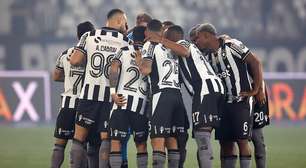 Jogador do Botafogo surpreende companheiros e começa curso de gestão esportiva