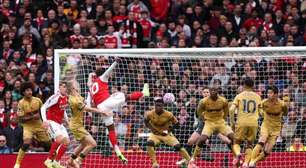 Arsenal dispara na liderança inglesa após vitória sobre o Crystal Palace