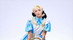 Halloween da Pabllo tem famosos, beijo na boca e público arrebatado; confira