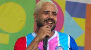 Onã Rudá lança livro sobre a força da torcida LGBT do Esporte Clube Bahia