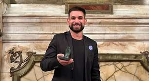 Médico conquista Prêmio Jabuti com romance inspirado na saúde pública e na história do HIV