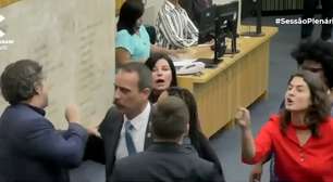 Pedido de silêncio por mortes em operação no RJ vira gritaria na Câmara de São Paulo