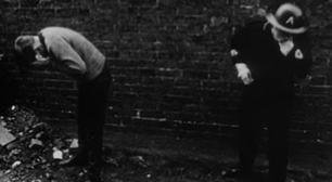 Morre Peter Watkins: conheça legado de vencedor do Oscar e pioneiro dos 'docudramas'