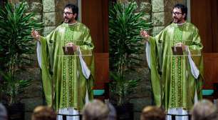 Padre Fábio de Melo relembra internação após crise