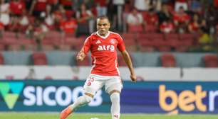 Gabriel Mercado destaca atuação de Everson e lamenta empate no Beira-Rio