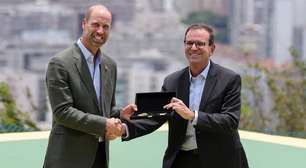 Príncipe William se despede do Brasil relembrando momentos da viagem; veja