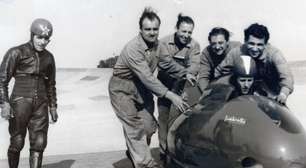 Há setenta e seis anos, a rivalidade entre a Vespa e a Lambretta chegou a tal ponto que elas inventaram uma scooter torpedo capaz de atingir 200 km/h; hoje, ela é uma peça de museu