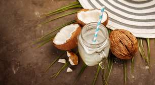 Água de coco hidrata mais? Veja como potencializar o treino