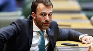 Deputados esvaziam Conselho de Ética da Alesp e discussão sobre cassação de Lucas Bove é adiada