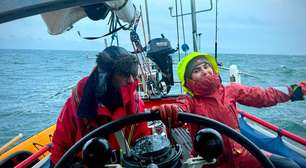 Pai e filha se reencontram em travessia na temida Passagem do Noroeste