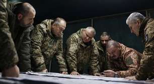 A mais recente tática da Rússia é o mais próximo que temos de um truque de mágica: quando a Ucrânia se dá conta do que está acontecendo, os russos já estão por trás de tudo