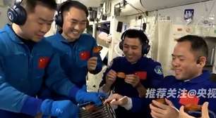 Astronautas chineses fazem primeiro churrasco no espaço a bordo da estação Tiangong