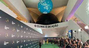 Tapete verde substitui o vermelho em cerimônia de prêmio ambiental de príncipe William no Rio