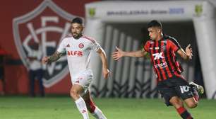 Internacional é derrotado em confronto direto na luta contra o rebaixamento